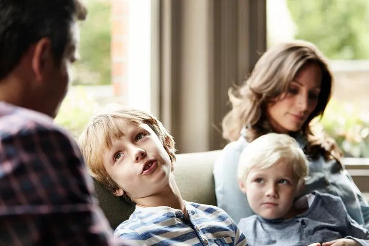 Briga entre irmãos: o que fazer nessa situação?
