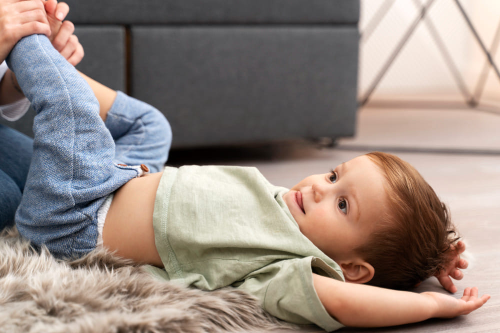 Hipermobilidade em bebês: sinais e os cuidados que os pais devem ter
