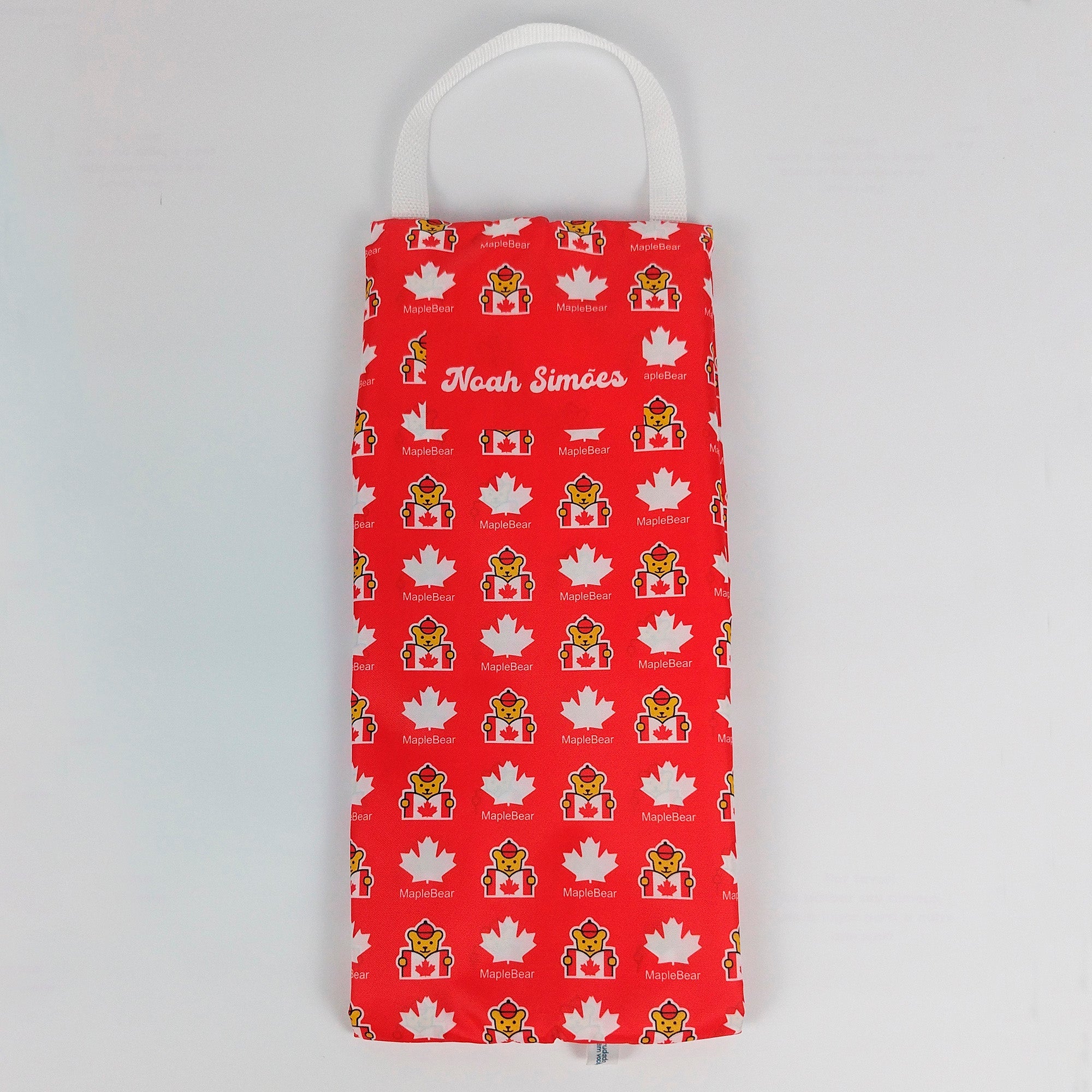 Porta Uniformes - Maple Bear