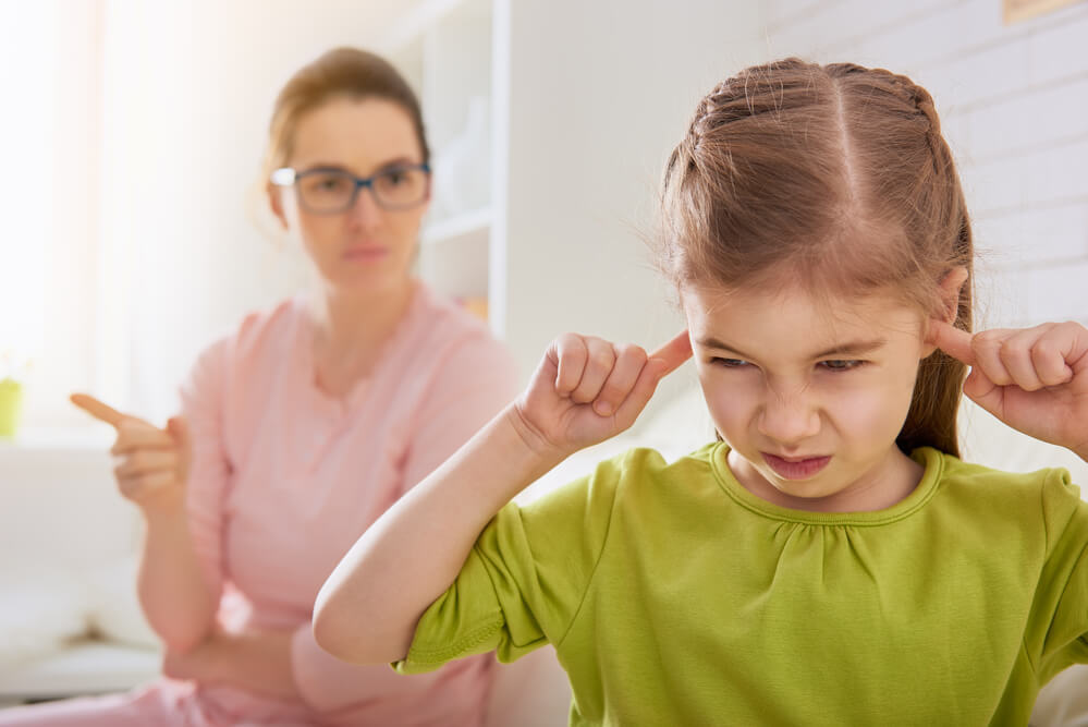 Bullying na escola: como os pais podem identificar e lidar com a situação -  Etiquetas & Adesivos